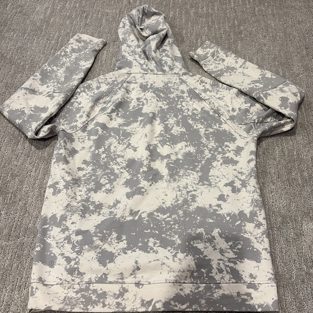 Lululemon Men’s Size M Gray and White Camouflage Hoodie - Picture 6 of 6